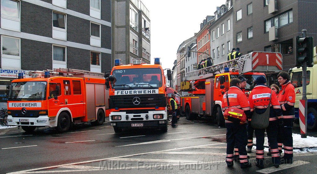Feuerwehr Rettungsdienst Koelner Rosenmontagszug 2010 P051.JPG